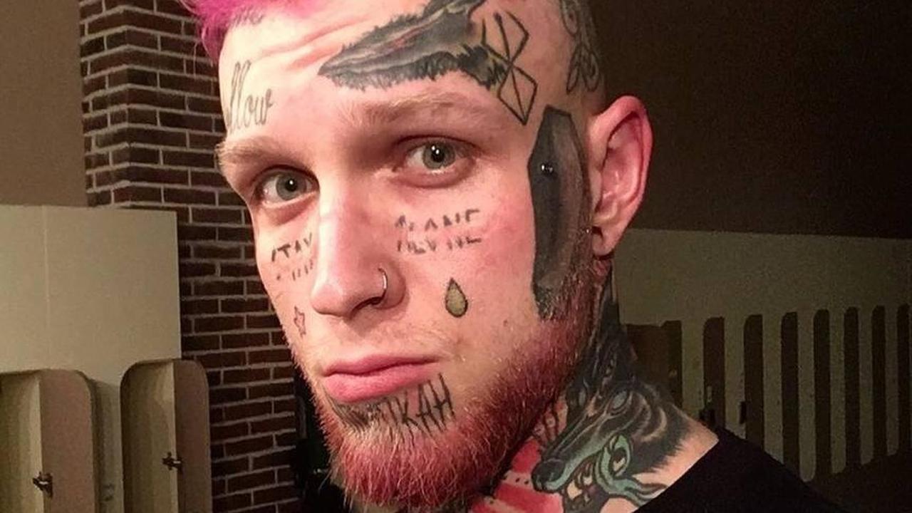 сын яковлевой удалил татуировки с лица фото
